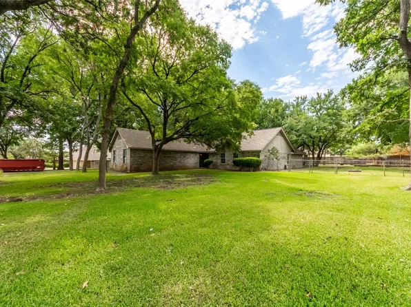 203 Valley Ranch Rd, Weatherford, TX 76087