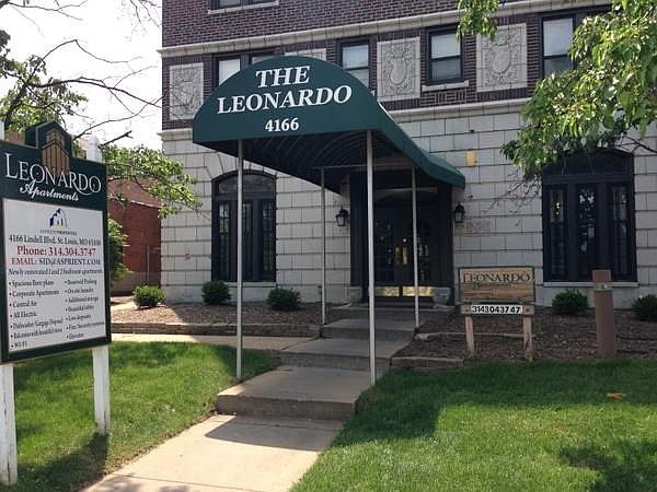 1st image of 4166 Lindell Blvd APT 9D