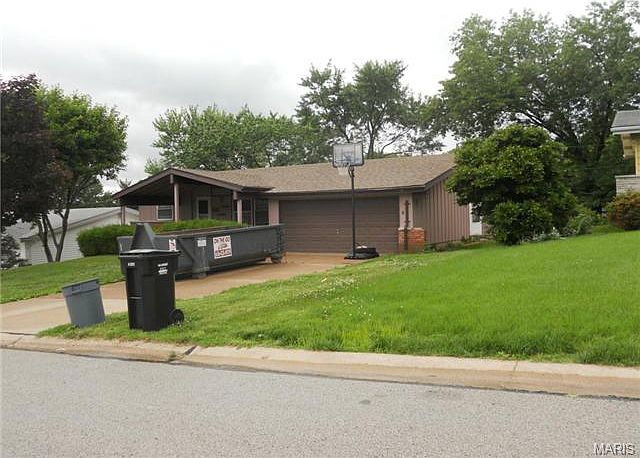 2nd image of 2533 Hackman Dr