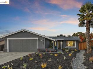 1049 Viewpoint Blvd, Rodeo, CA 94572