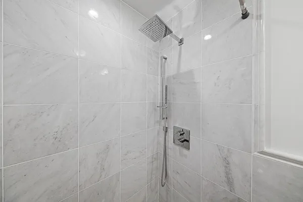 Rented by Cooper & Cooper Real Estate | media 13