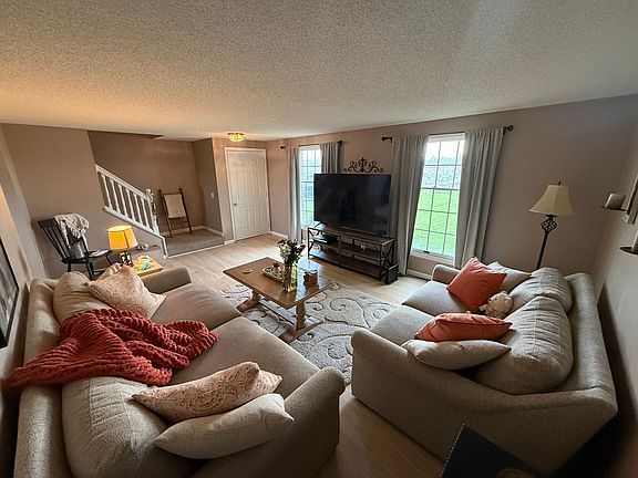 4th image of 5340 Salt Rd #A