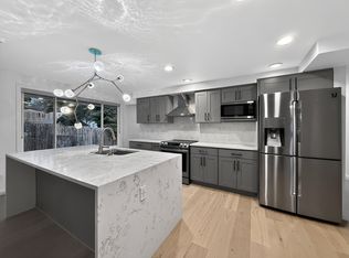 16711 NE 18th St, Bellevue, WA