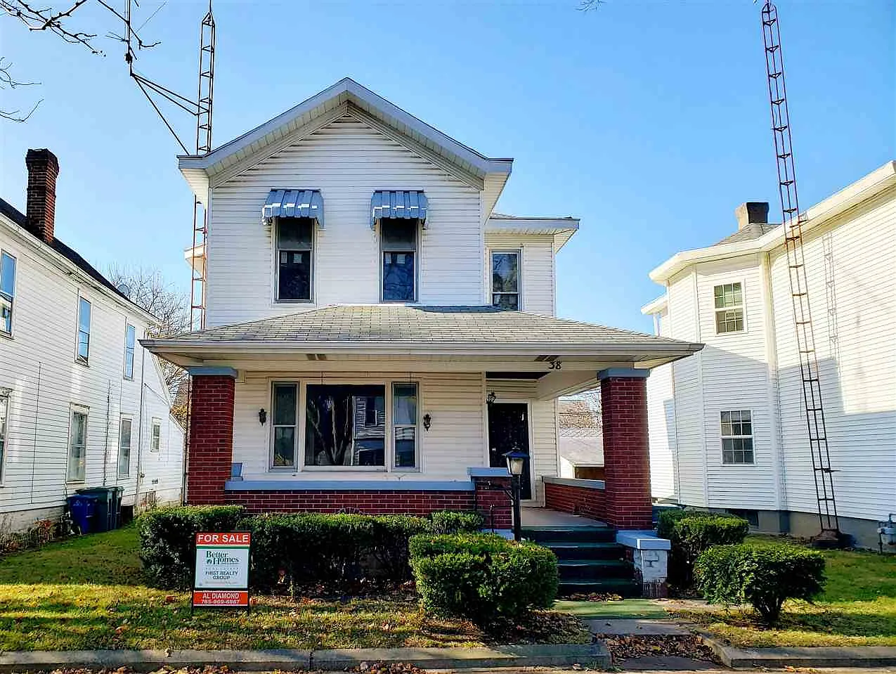 38 S 16th St photo 1