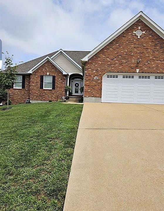 1st image of 716 Windy Ridge Dr