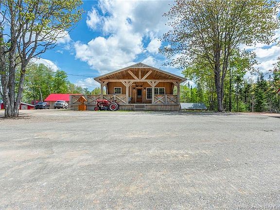 2nd image of 516 Carpenter Bald Hill Rd
