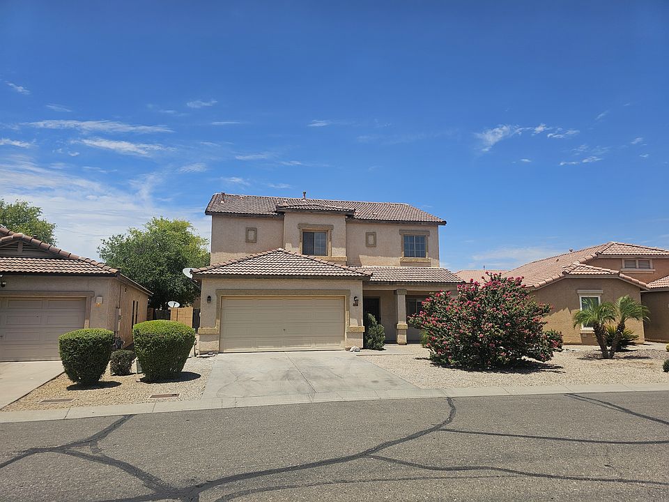 1st image of 2114 E Paso Fino Dr