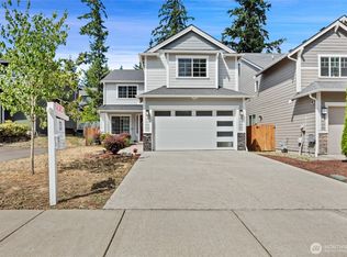 26029 242nd Pl SE, Maple Valley, WA 98038