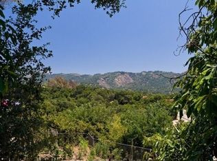120 Valley View Rd, Ojai, CA 93023
