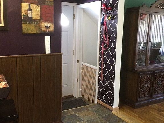5th image of 13628 Jenny Dr