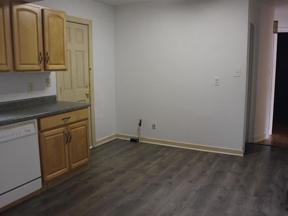 4th image of 814 34th St