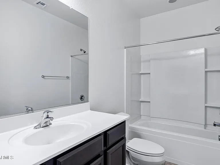2nd Bathroom