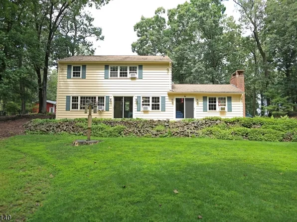 45 Rock Rd East, Green Brook Twp., NJ 07069
