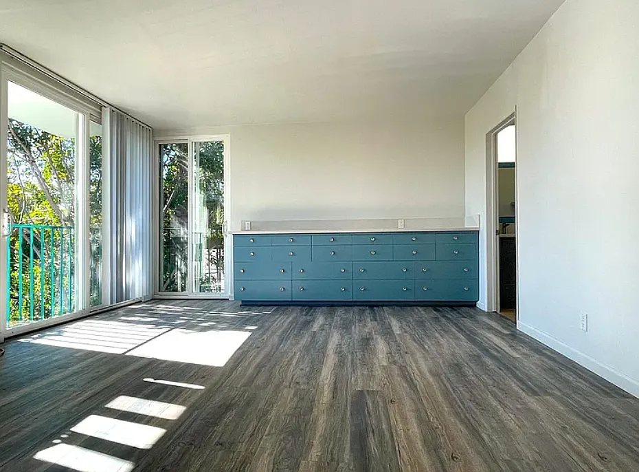 3 bed, 1650 sqft, $4,995 — Photo 4