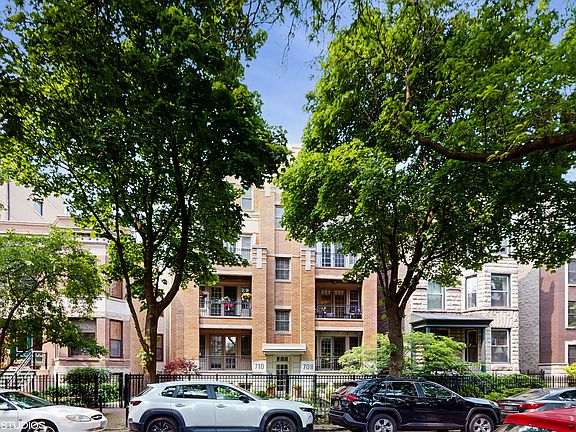 2nd image of 708 W Aldine Ave #201