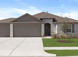 916 Neches Ln, Dayton, TX 77535