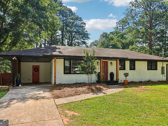 3rd image of 1908 Derrill Dr