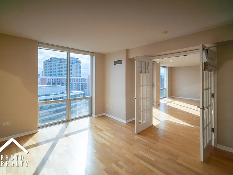 1640 Maple Ave #1208 — Photo 23