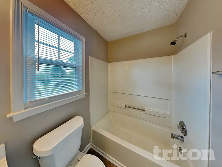 5219 Glendora Ct — Photo 13