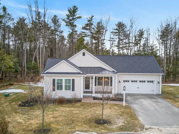 24 Maxwell Woods Drive #15, Cape Elizabeth, ME 04107