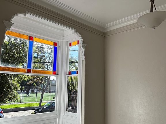 3rd image of 1202 Treat Ave