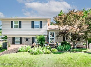 10501 Yager Ct, Louisville, KY 40241