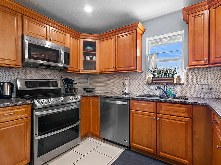 242 N Ware Dr #242 — Photo 17