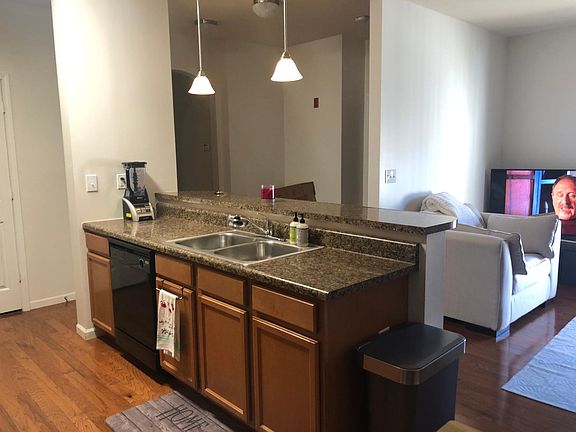 2nd image of 31 Kassebaum Ln APT 207