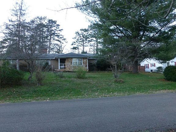 2nd image of 4913 Nova Ln