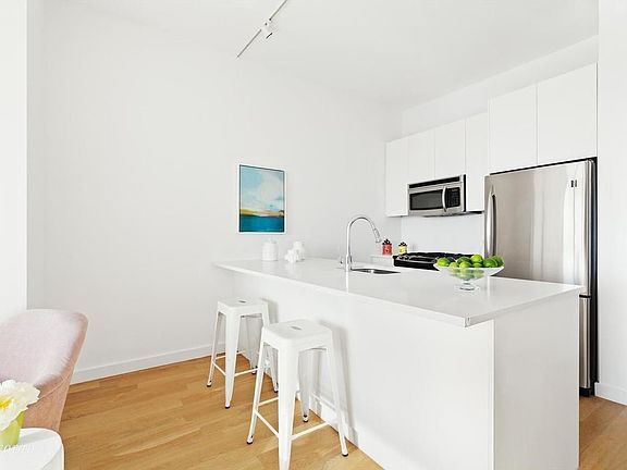 3rd image of 189 Schermerhorn St APT 25C