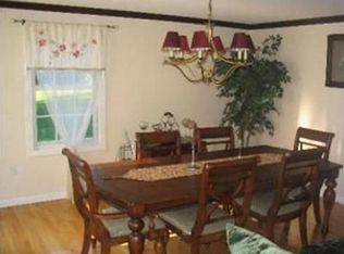 2 Glenway Ave, Methuen, MA 01844
