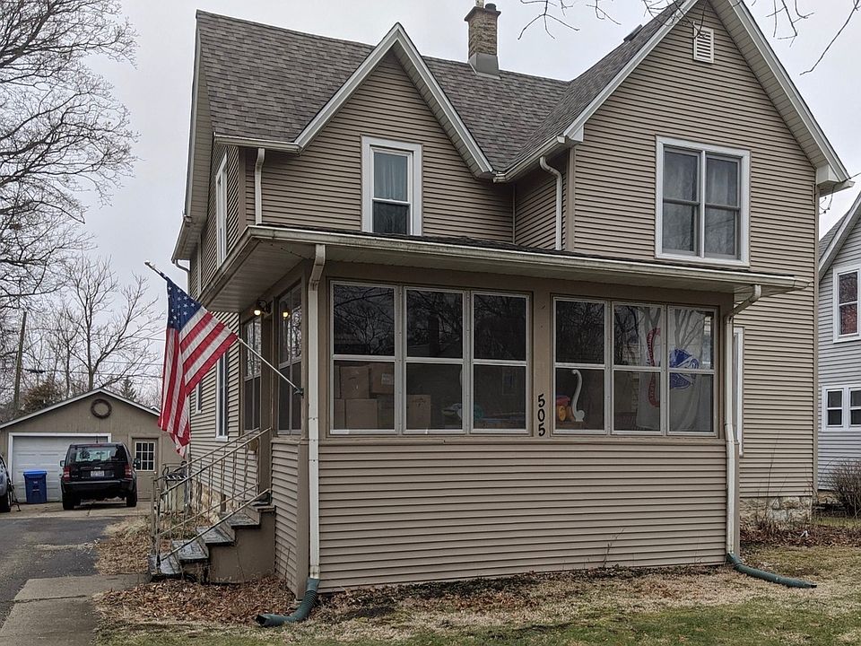 1st image of 505 S 1st St