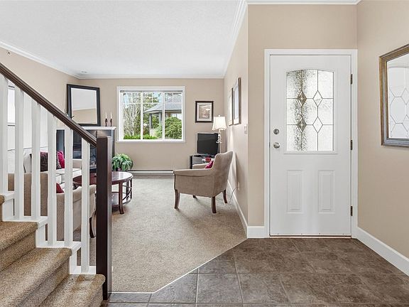 4th image of 15 Helmcken Rd #6