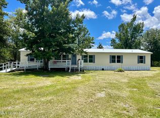 18763 Reese Dr, Saucier, MS 39574