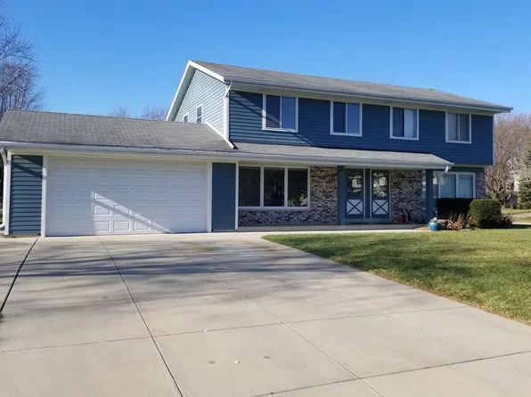 789 Bradford Way, Hartland, WI 53029