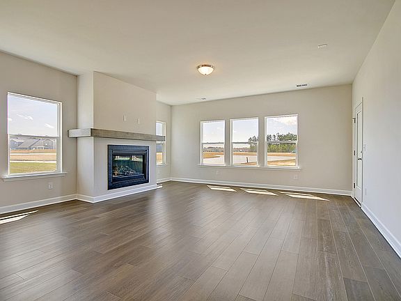 443 Carrara Drive, Homesite 194 Elevation Image 4