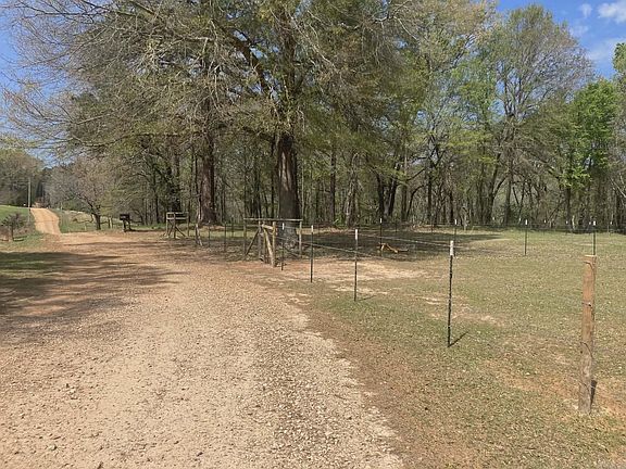 4th image of 433 Little Riv #736