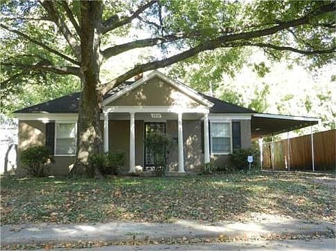 1st image of 2816 Garden Ln