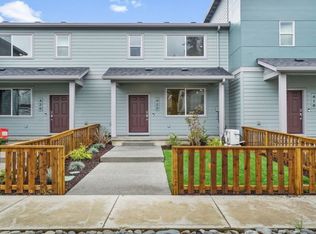 422 SW 32nd St, Battle Ground, WA