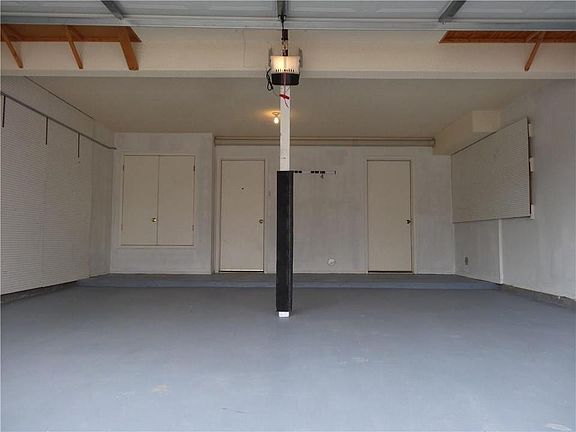 2 car garage