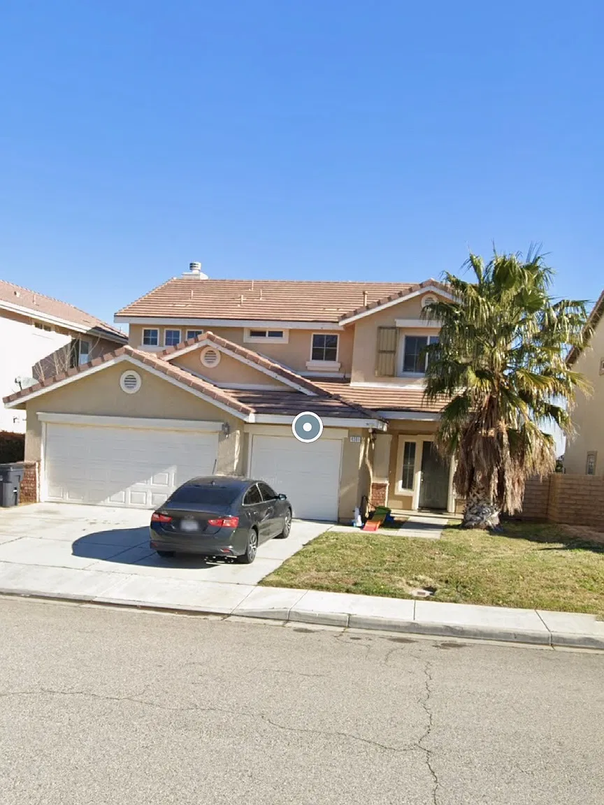 4 bed, 2701 sqft, $3,775 — Photo 1