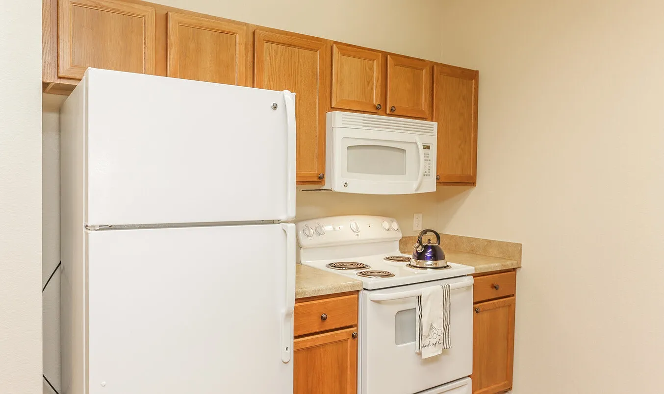 Woodlawn Ranch Apartments — Photo 1