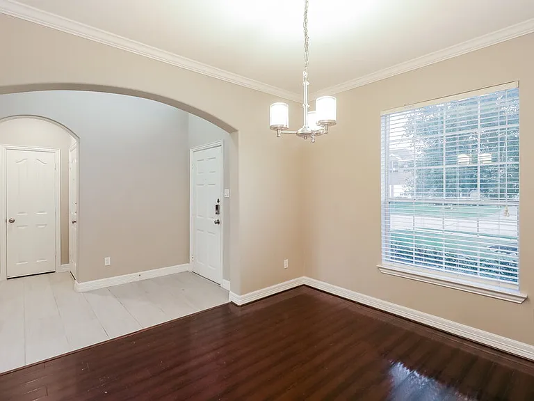 8414 Parapet Pl — Photo 7