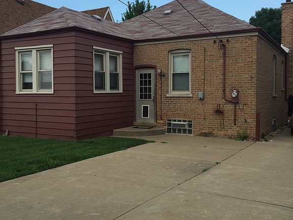 2nd image of 10420 S Campbell Ave