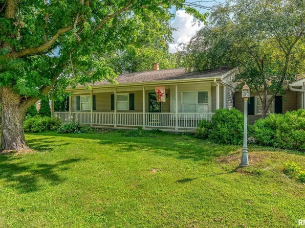 9001 Knoxville Rd, Milan, IL 61264