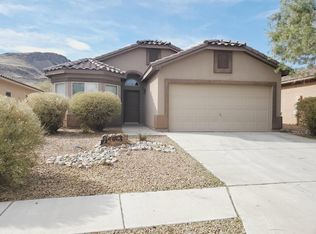 951 Desert Senna Ave SW, Los Lunas, NM 87031