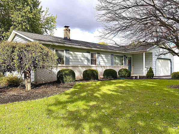 1381 Surrey Downs Rd, Newark, OH 43055