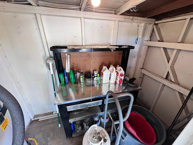 2720 Salt Lake St — Photo 21