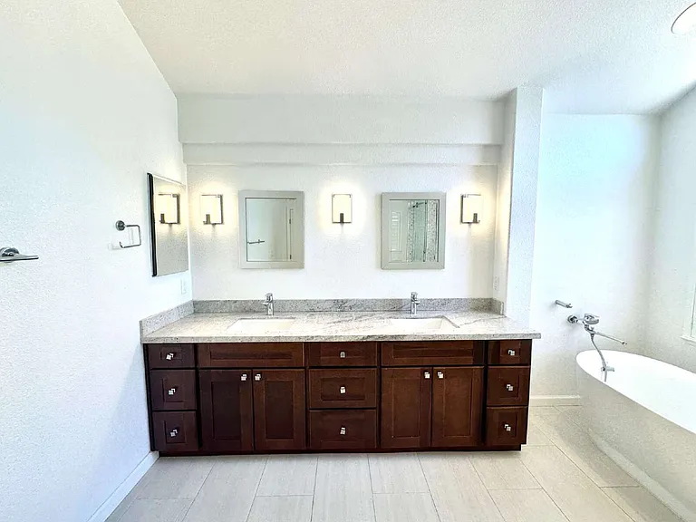 3281 Falerno Way — Photo 47
