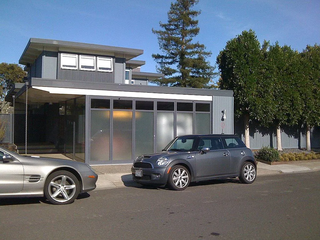 9 Britton Ave photo 1